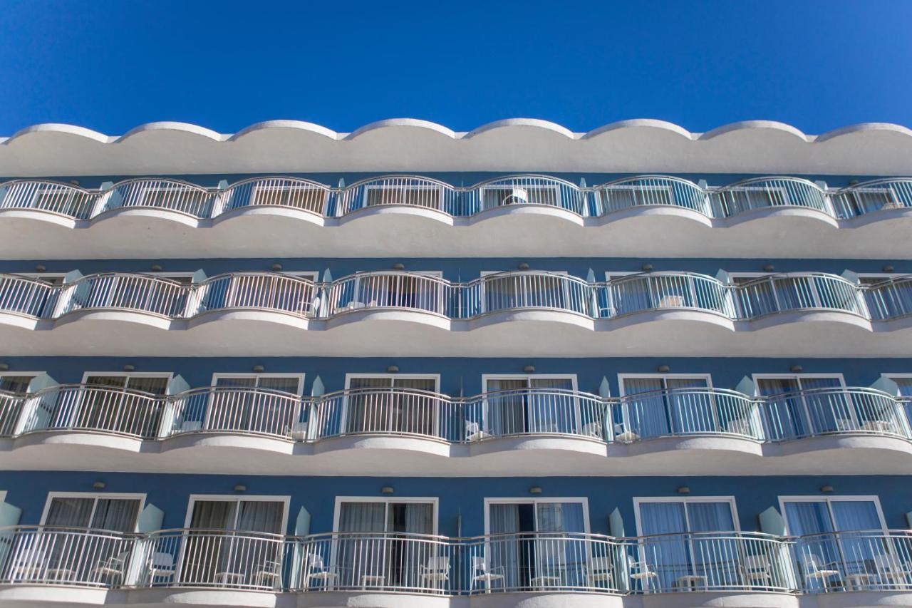 Hotel Augustus Cambrils Bagian luar foto