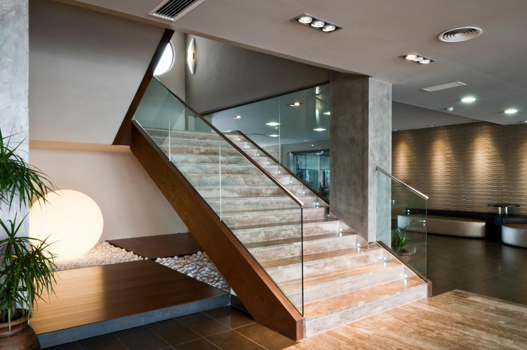 Hotel Augustus Cambrils Bagian luar foto