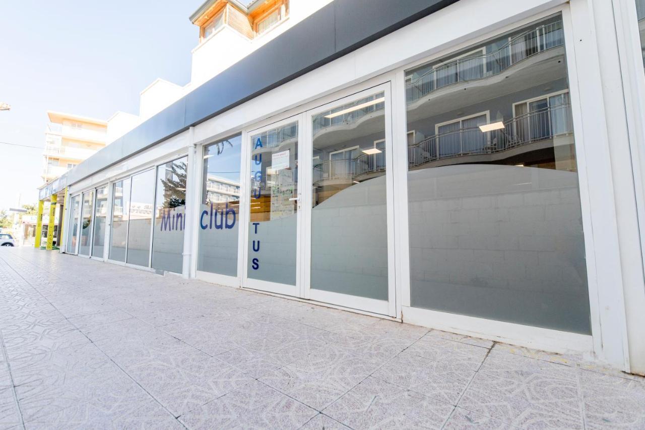 Hotel Augustus Cambrils Bagian luar foto
